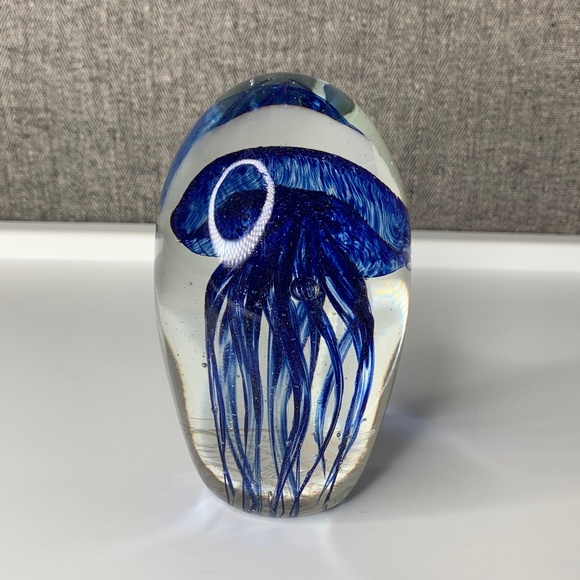 Art Glass Blue Jelly Fish Paperweight Collectible - Picture 1 of 5